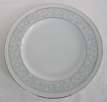 Noritake Glenrose Platinum  4294 Plate - Dinner