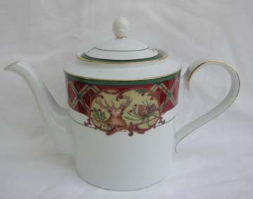 Noritake Royal Hunt #3930 Tea Pot & Lid - Large