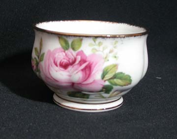 Royal Albert American Beauty Sugar Bowl - Small/Open