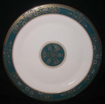 Royal Doulton Carlyle H5018 Plate - Dinner