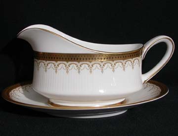 Paragon Athena Gravy Boat & Underplate