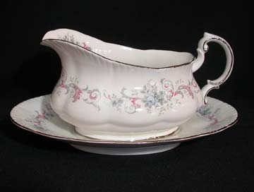 Paragon Romance Gravy Boat & Underplate