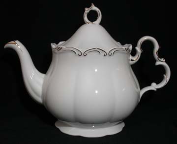 Royal Albert Orleans Tea Pot & Lid - Large
