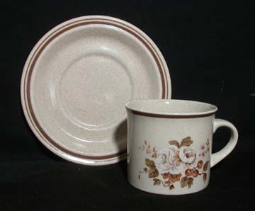 Royal Doulton - Lambethware Ravel  LS 1037 Cup & Saucer