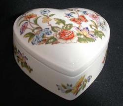 Aynsley Cottage Garden Heart Shaped Box