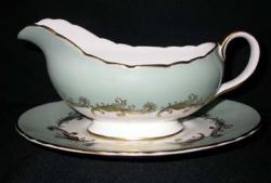 Aynsley Sherwood Gravy Boat & Underplate