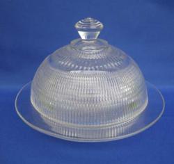 Dominion Glass Company Saguenay - Clear Butter Dish - Covered - Round Base