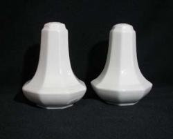 Johnson Brothers Heritage Salt & Pepper Set