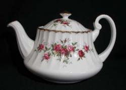 Paragon County Fair Tea Pot & Lid - Large