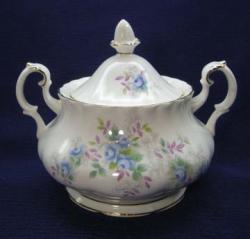 Royal Albert Blue Blossom Sugar Bowl & Lid