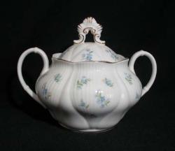 Royal Albert Blue Heaven - Fan Embossed Sugar Bowl & Lid