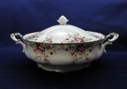Royal Albert Cottage Garden Vegetable Bowl - Covered