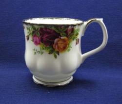 Royal Albert Old Country Roses - Made In England Mug