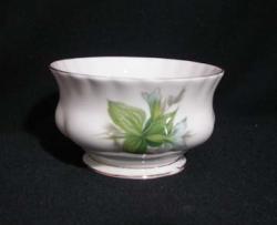 Royal Albert Trillium Sugar Bowl - Small/Open