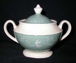 Royal Doulton Cascade D6457 Sugar Bowl & Lid