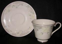 Royal Doulton Kathleen  H5091 Cup & Saucer