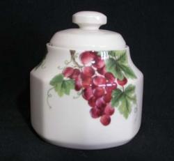 Royal Doulton Vintage Grape TC1193 Sugar Bowl & Lid
