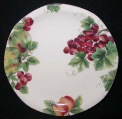 Royal Doulton Vintage Grape TC1193 Plate - Dinner