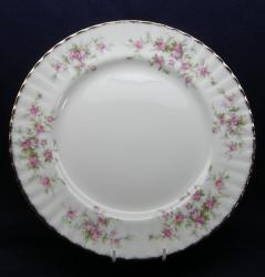 Royal Albert Victoriana Rose Plate - Dinner
