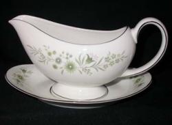 Wedgwood Westbury Gravy Boat & Underplate