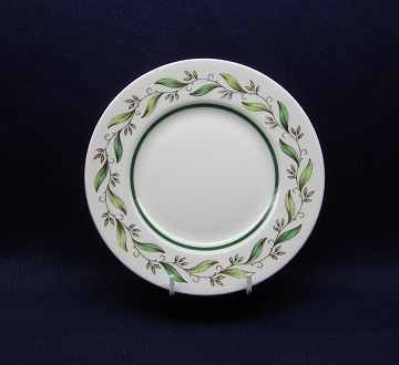 Royal Doulton Almond Willow D6373 Plate - Salad