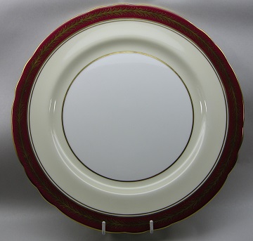 Aynsley Aynsley 1846 Maroon Plate - Dinner