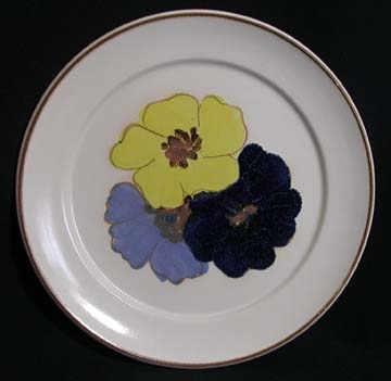 Denby Potpourri - Hue (Flowers) Plate - Dinner