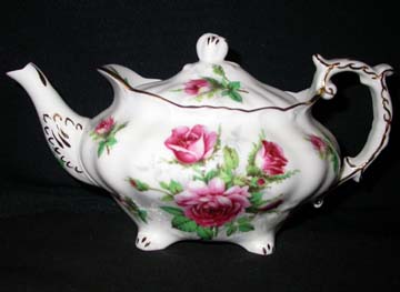 Hammersley Grandmothers Rose Teapot - Mini