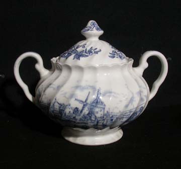 Johnson Brothers Tulip Time Sugar Bowl & Lid