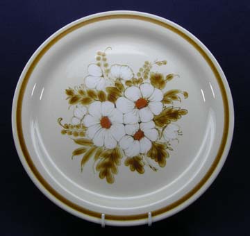 Mountian Wood Dried Flowers Plate - Dinner