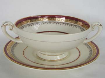 Myott - Staffordshire The Crowning Cream Soup & Saucer Set - Footed