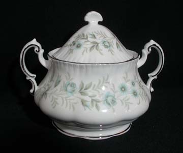 Paragon Debutante Sugar Bowl & Lid