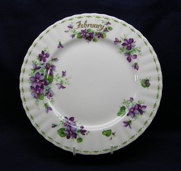 Royal Albert Flower Of The Month Series Plate - Salad - February - Violets