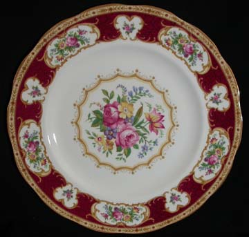 Royal Albert Lady Hamilton Plate - Dinner