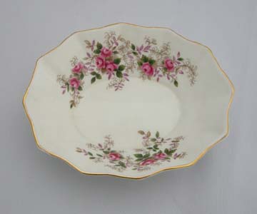 Royal Albert Lavender Rose - Made In England Sweet Dish