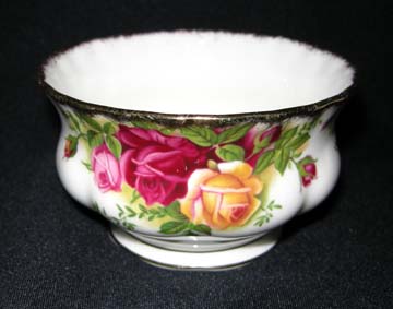 Royal Albert Old Country Roses - Made In England Sugar Bowl - Small/Open