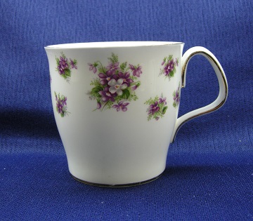 Royal Albert Sweet Violets Mug