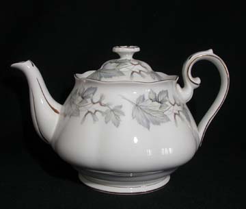 Royal Albert Silver Maple Tea Pot & Lid - Small