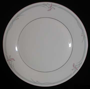 Royal Doulton Carnation H5084 Plate - Dinner