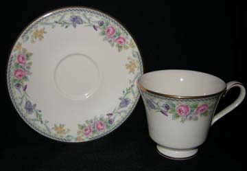 Royal Doulton Eleanor H5216 Cup & Saucer