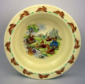 Royal Doulton Bunnykins 40 - Baby Plate - Playing On The River
