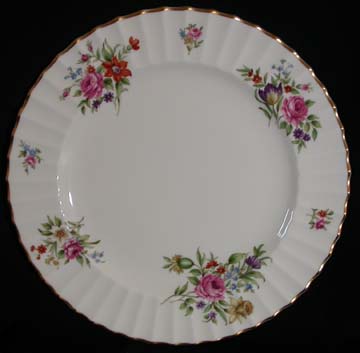 Royal Worcester Roanoke - White Plate - Dinner