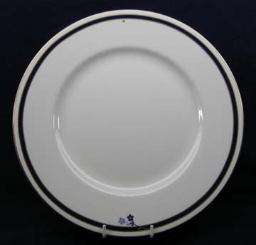Royal Worcester Signature Plate - Dinner